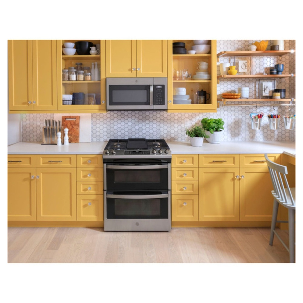 GE JGSS86SPSS 30 inch Slide-In Gas Double Oven Range with 5 Burners, 6.7 cu. ft. Capacity, No-Preheat Air Fry and Integrated Griddle in Stainless Steel